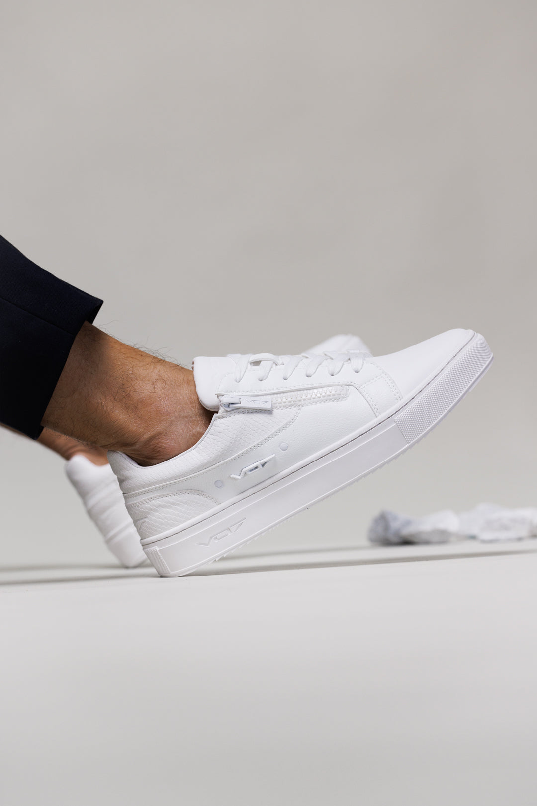 ROMA SNAKE WHITE