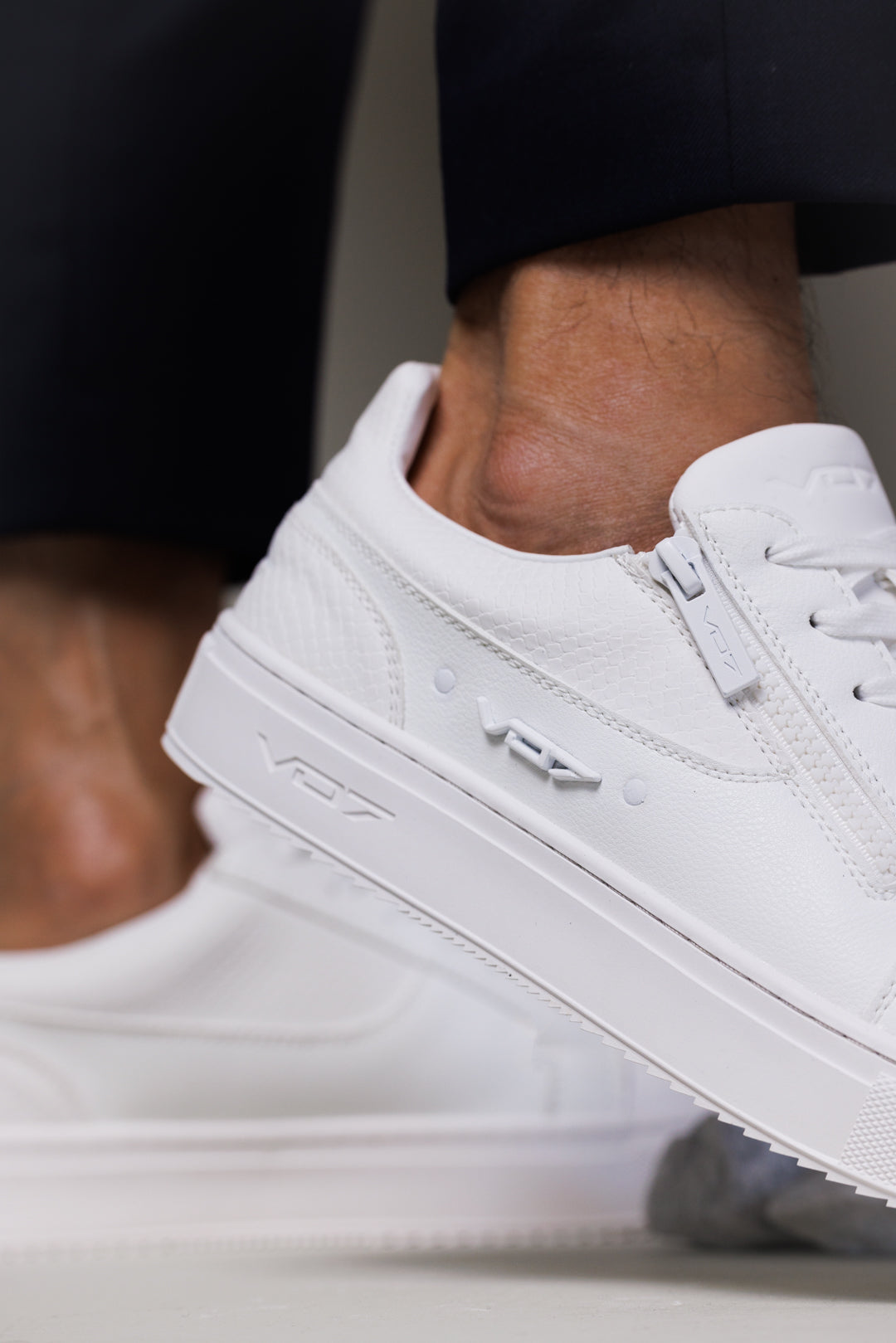 ROMA SNAKE WHITE