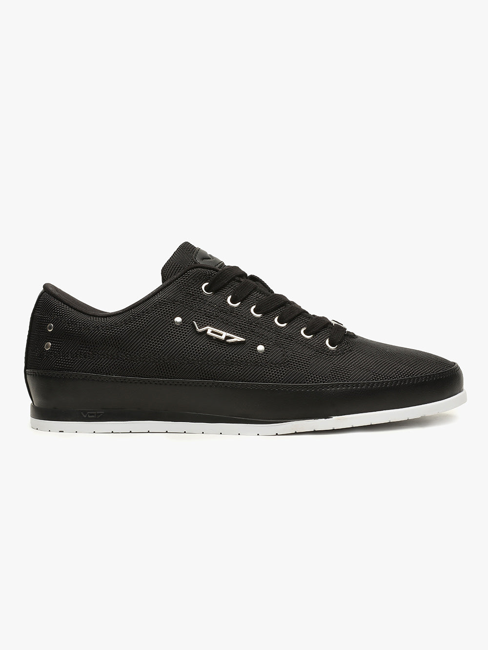 YACHT SQUARE BLACK