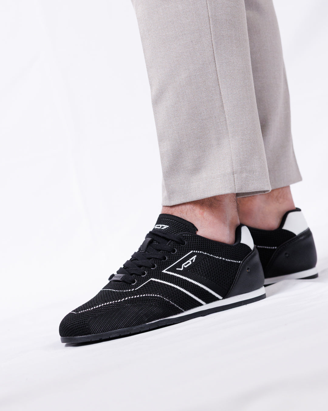 V 07 YACHT 7 BLACK SNEAKERS ELÉGANCE NOIR 6