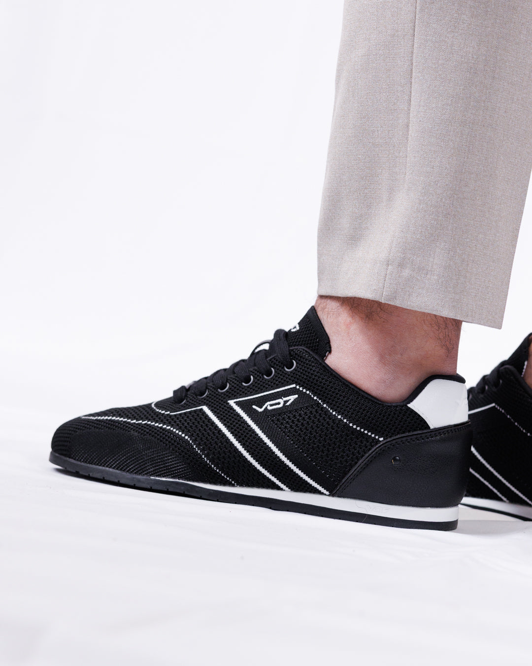 V 07 YACHT 7 BLACK SNEAKERS ELÉGANCE NOIR 9