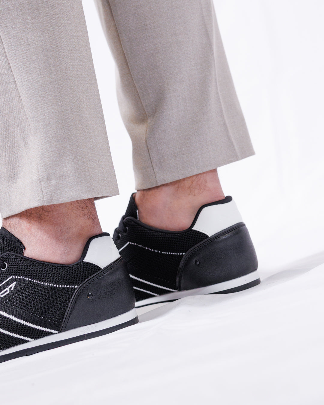 V 07 YACHT 7 BLACK SNEAKERS ELÉGANCE NOIR 8