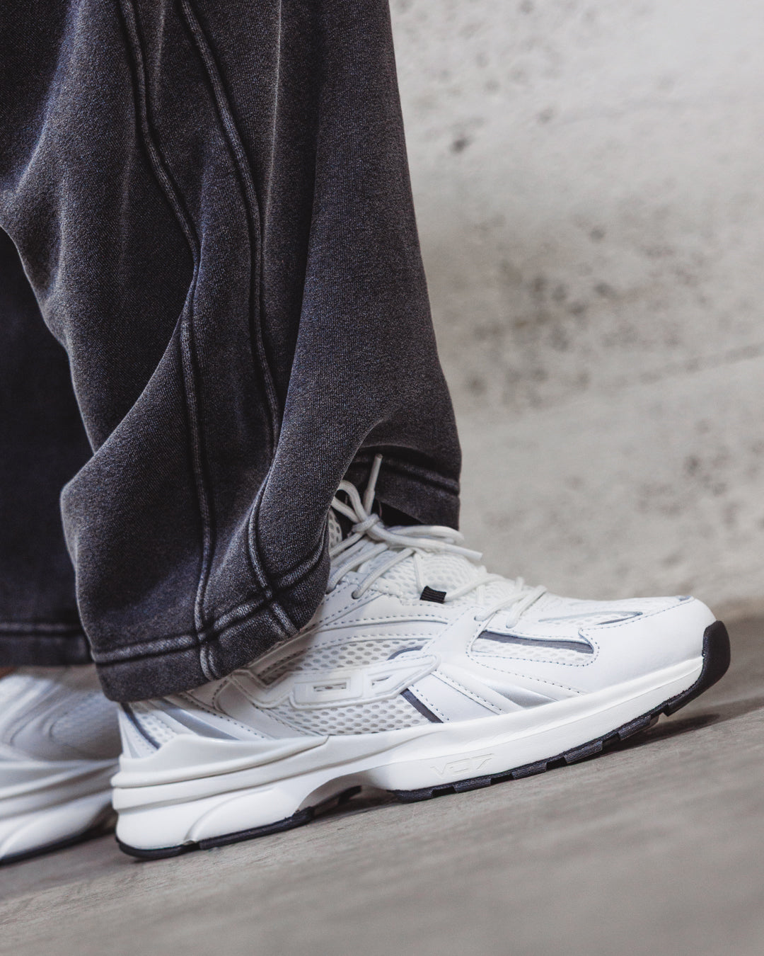 V 07 K SEVEN WHITE SNEAKERS STREET BLANC 6