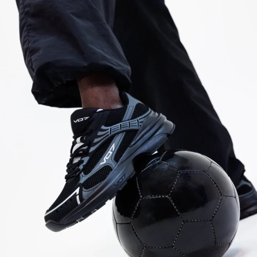 V 07 MADJER DKR SNEAKERS STREET NOIR 8