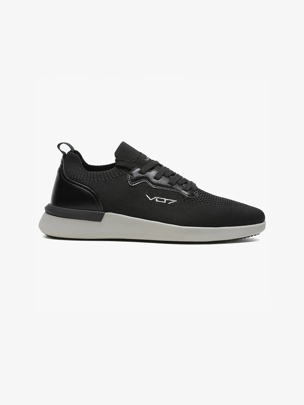 V 07 YACHT PELE BLACK SNEAKERS ELÉGANCE NOIR 1
