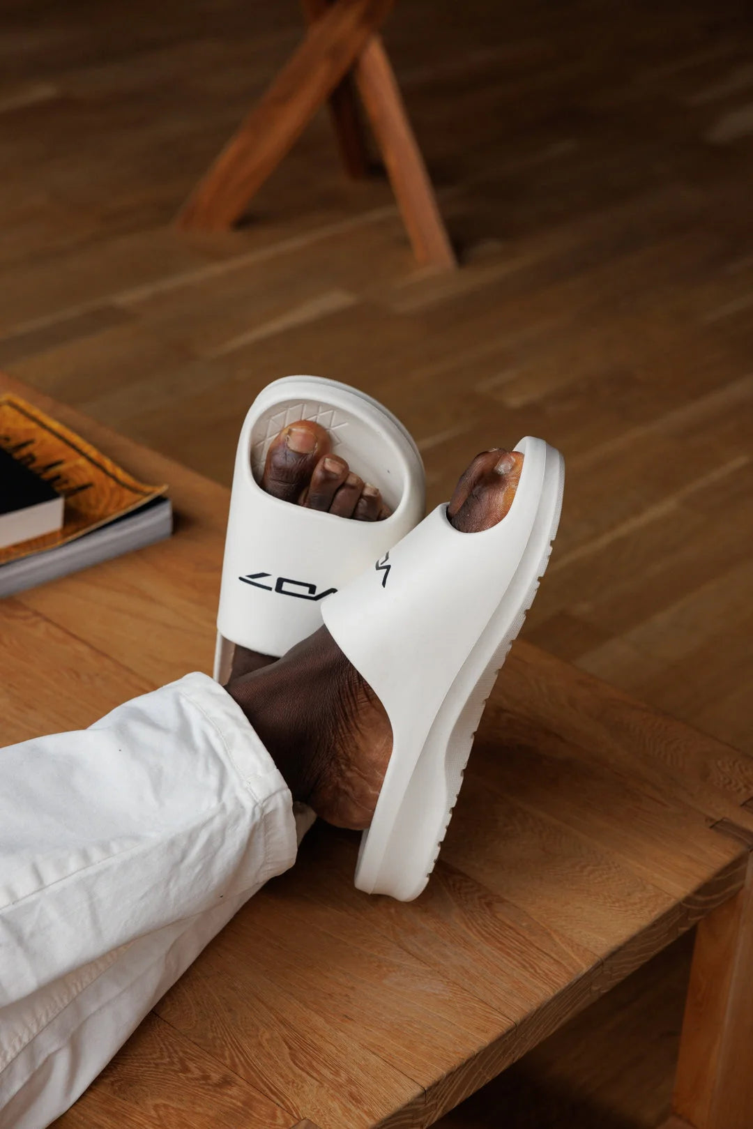 V 07 TOTTI WHITE SANDALES BLANC 2